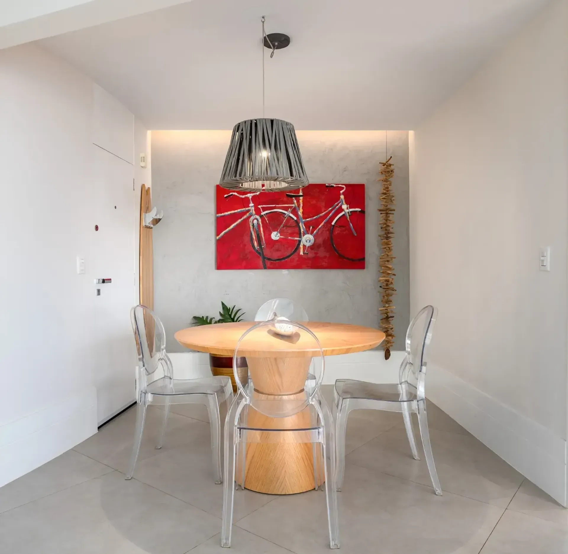 Furnished apartment with 2 bedrooms and water views — photo 10