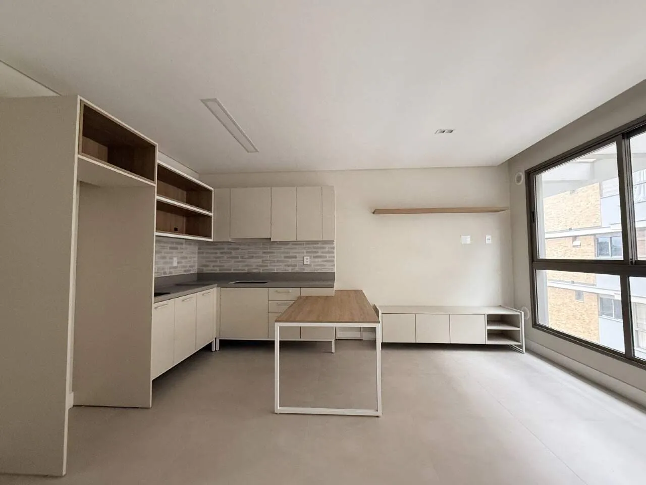 Apartamento de 1 dormitorio (30 m²) con balcón acristalado — photo 7