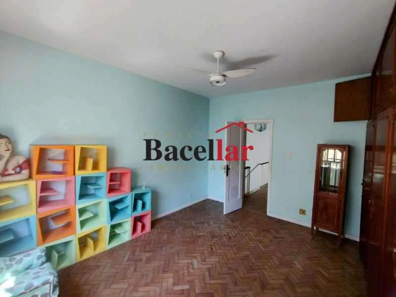 Casa mobiliada com 5 quartos e sala de trabalho — photo 7