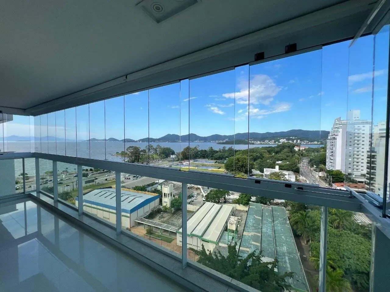 Apartamento amueblado de 3 suites con 172 m² en el 12º piso — photo 3
