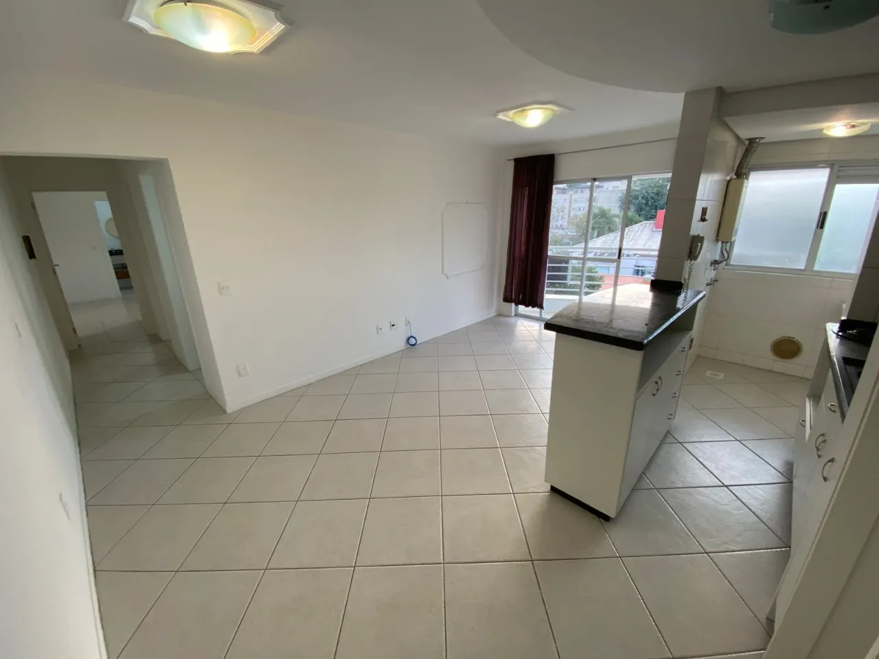 Apartamento de 80 m² con 2 dormitorios y balcón