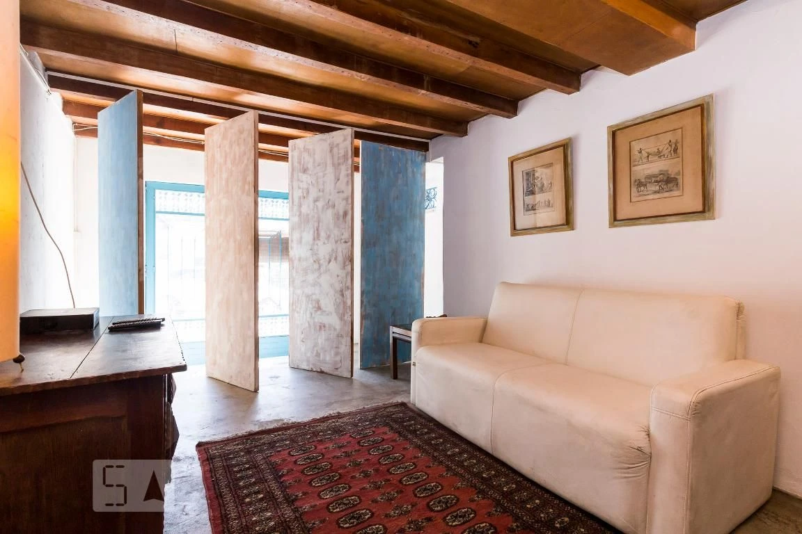 Furnished studio, 28 m²
