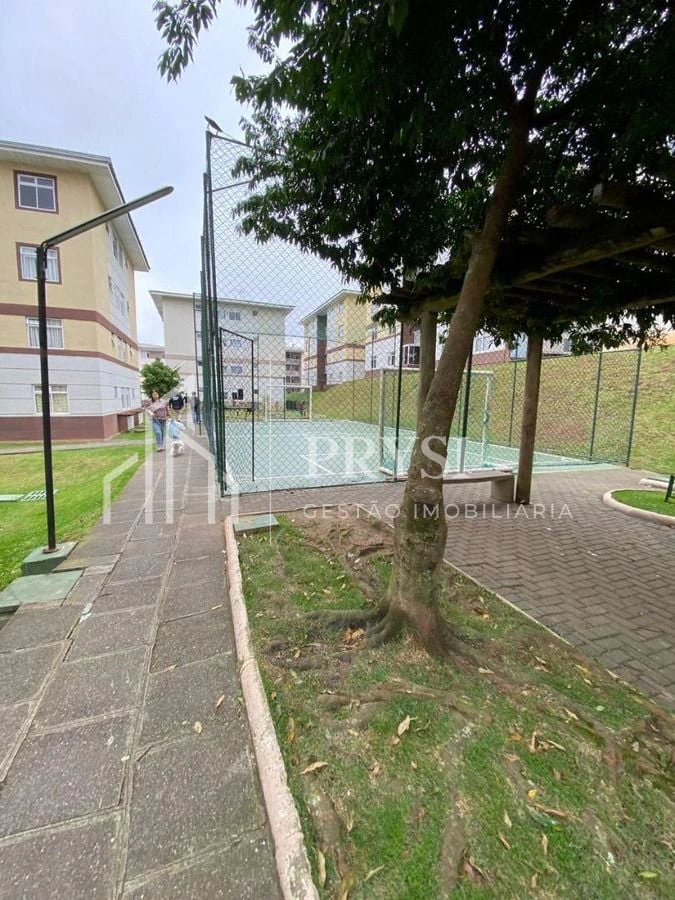 Furnished 2-bedroom apartment with private BBQ — photo 12