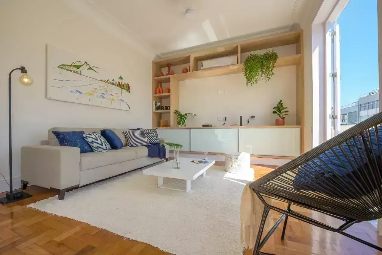 Unfurnished apartment with 4 bedrooms and 260 m² — photo 8