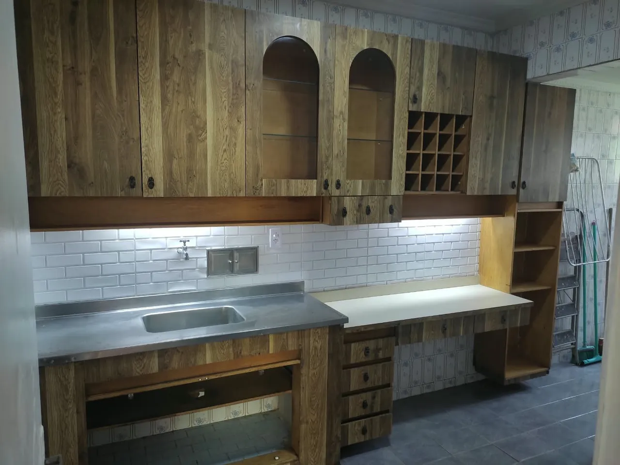 Невмебльована квартира з 2 спальнями та 1 місцем — photo 2