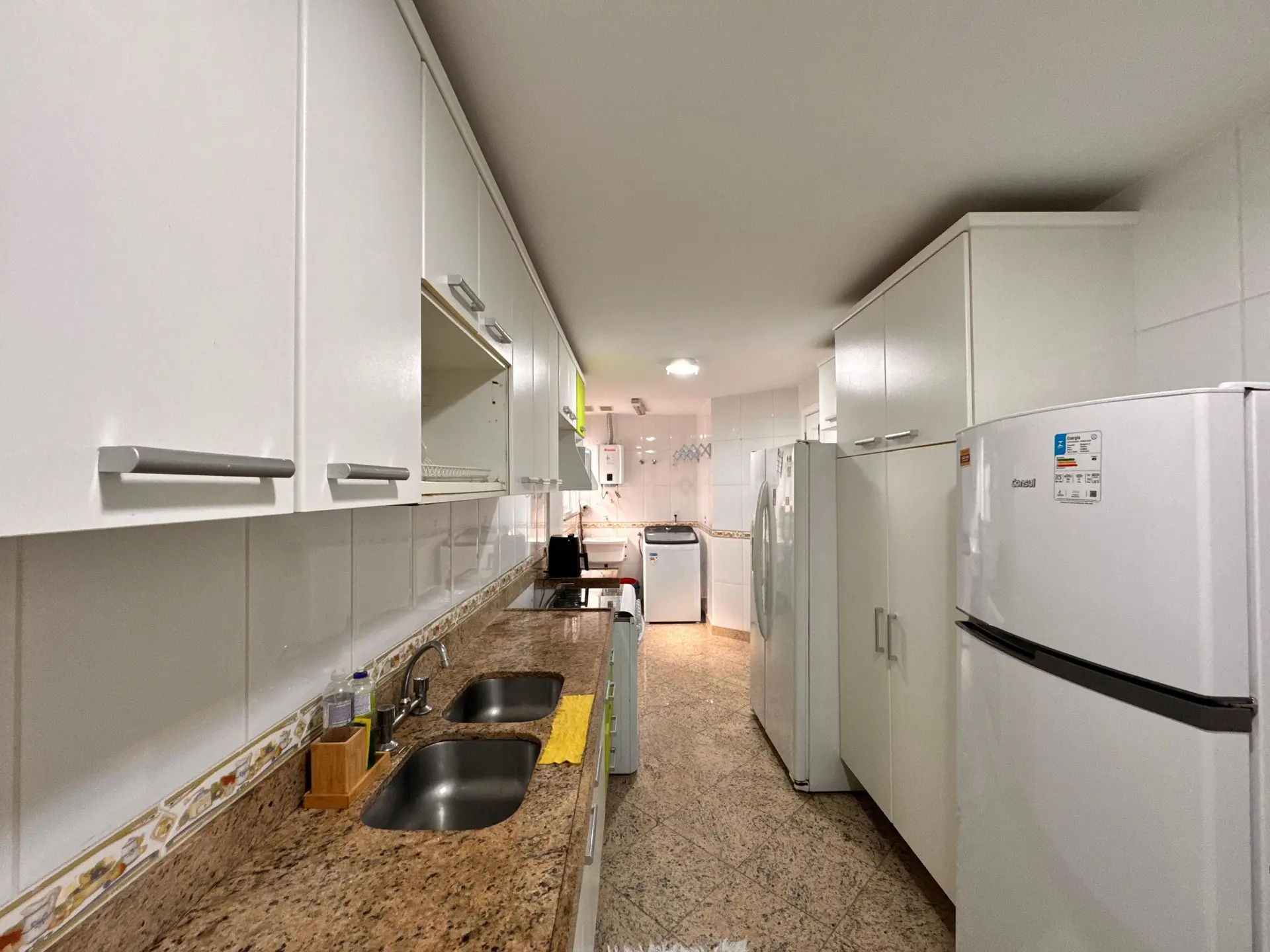 Apartamento, 233 m², com janelas do piso ao teto — photo 20