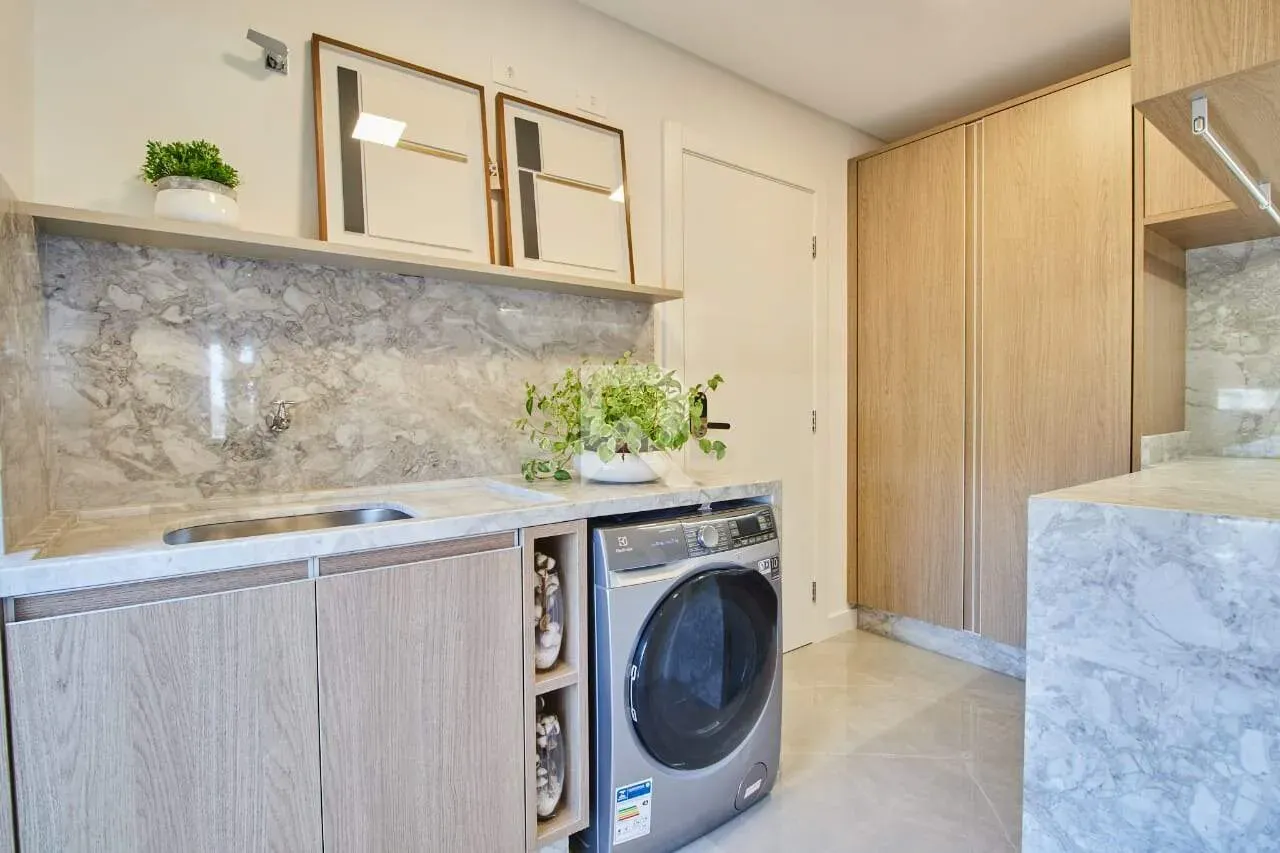 3-bedroom apartment with 3 en-suite bathrooms — photo 27