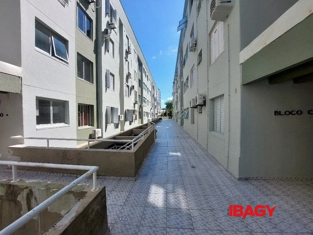 Квартира з 1 спальнею та паркуванням на 36 м² — photo 11