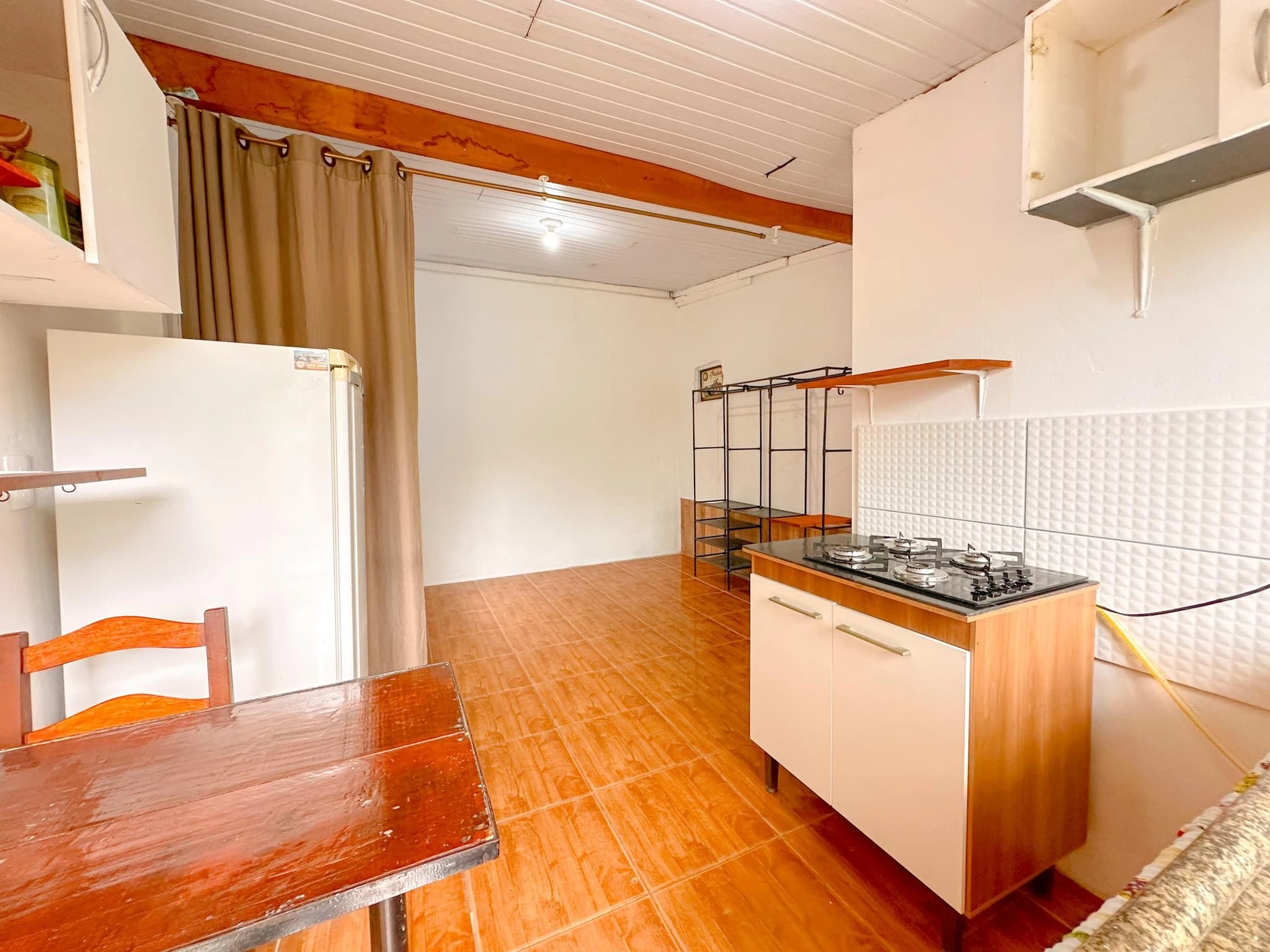 Furnished studio with 1 bedroom and private garden — photo 32