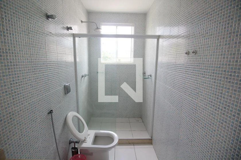 6-bedroom house with 4 en-suite suites and 600 m² — photo 9