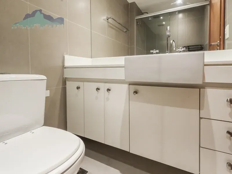 Квартира з 4 спальнями та панорамними вікнами — photo 53