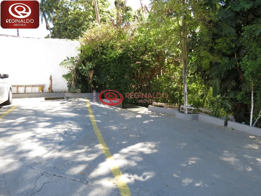 House with 2 bedrooms, 1 bath and 1 parking space — photo 40