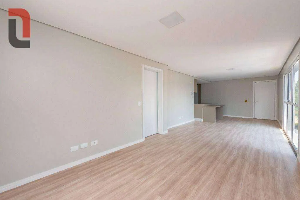 3-bedroom apartment with a private BBQ in Curitiba