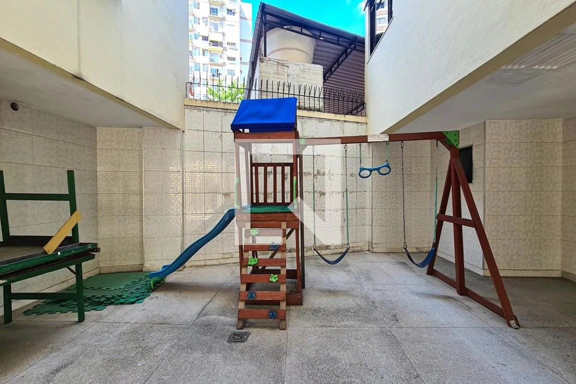 93 m² apartment with a washing machine and a home office — photo 35
