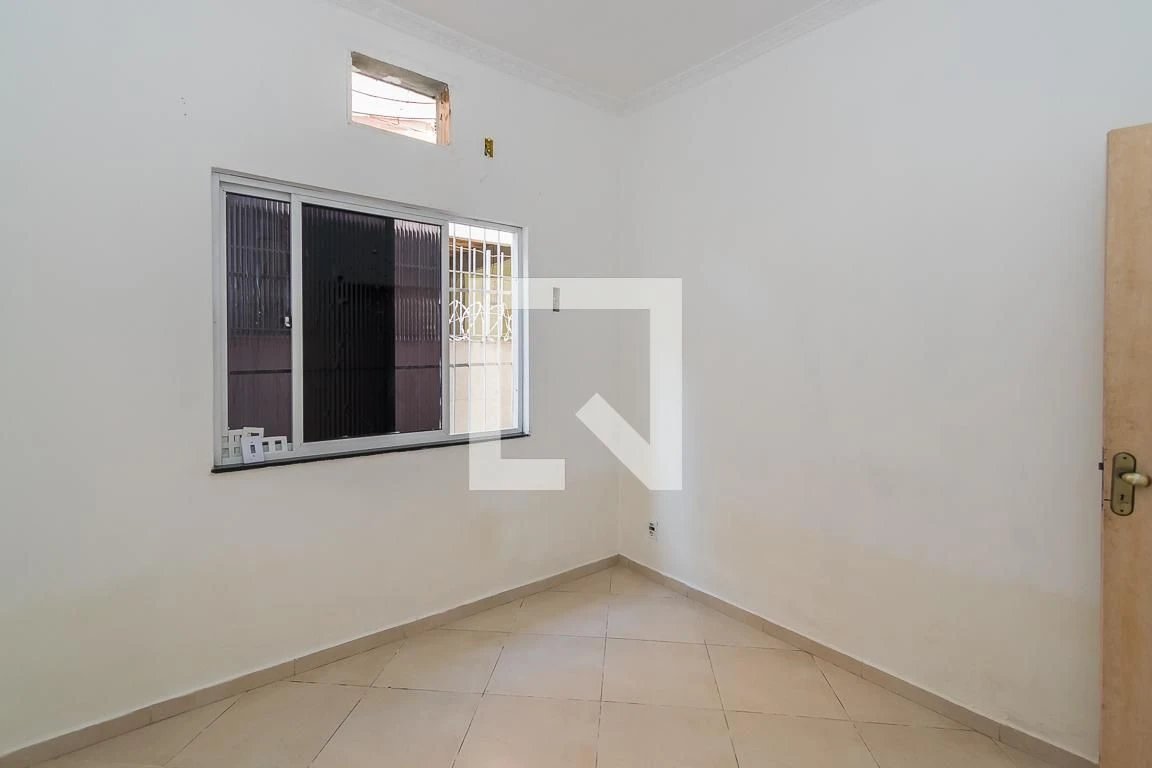 Casa para locação com 3 quartos, 2 banheiros e 1 vaga — photo 34