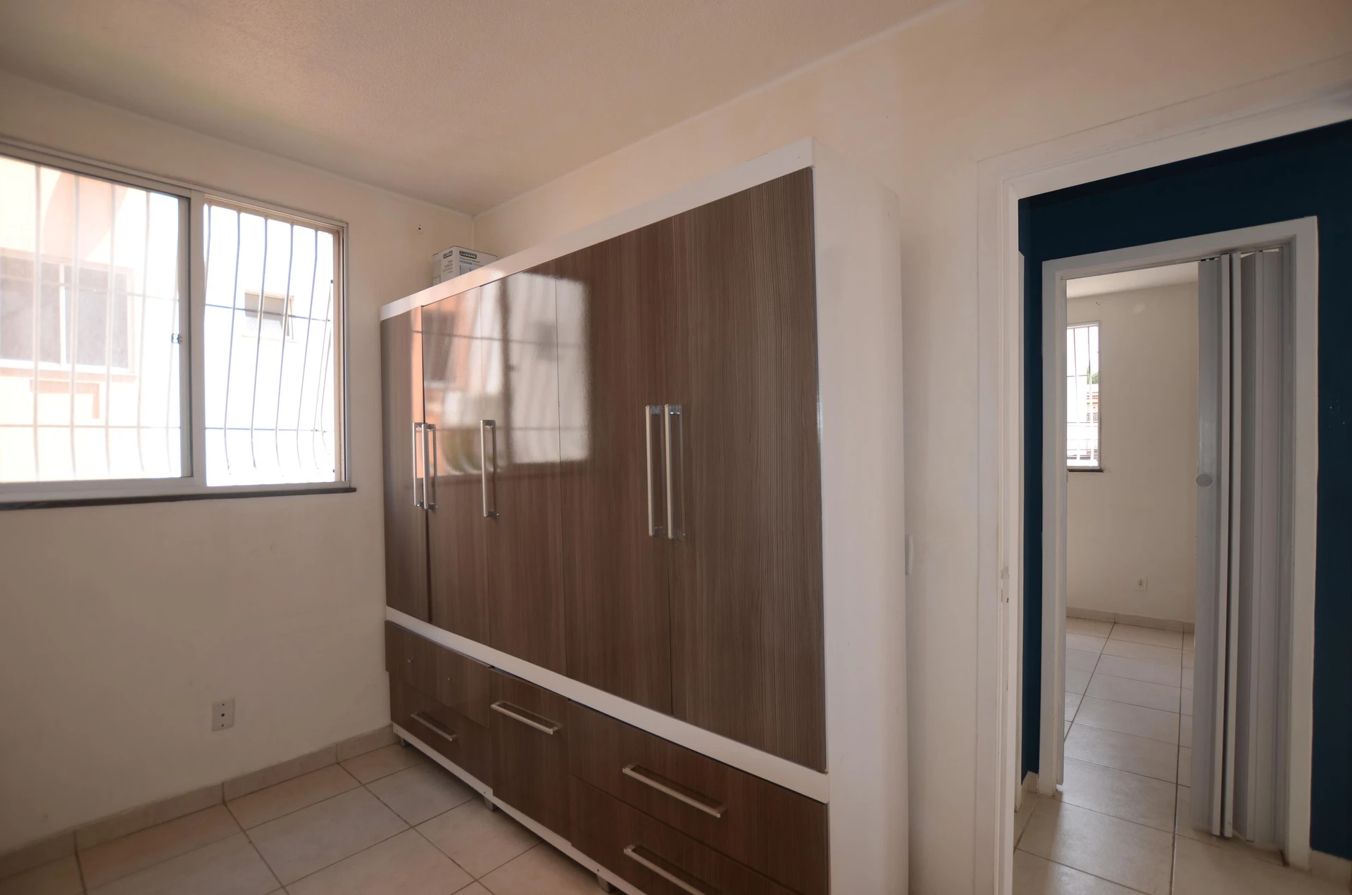 Apartamento de 2 quartos em condomínio com piscina — photo 25