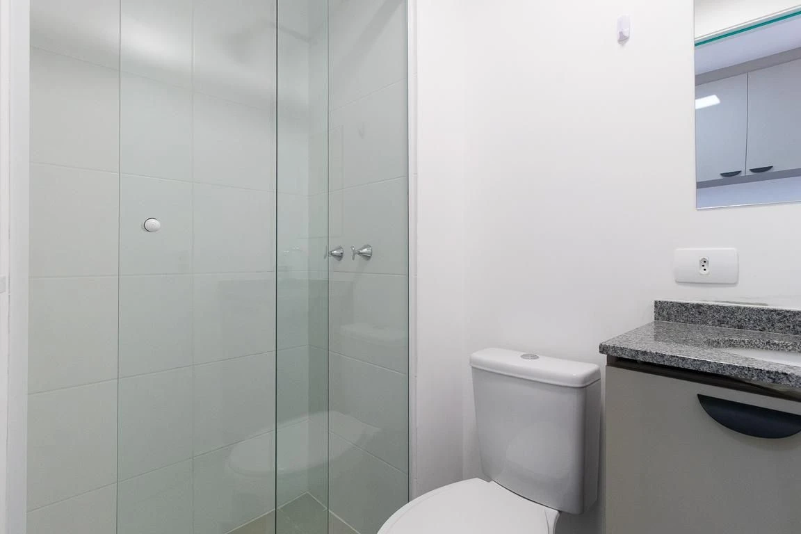 Furnished studio, 20 m², with floor-to-ceiling windows — photo 19