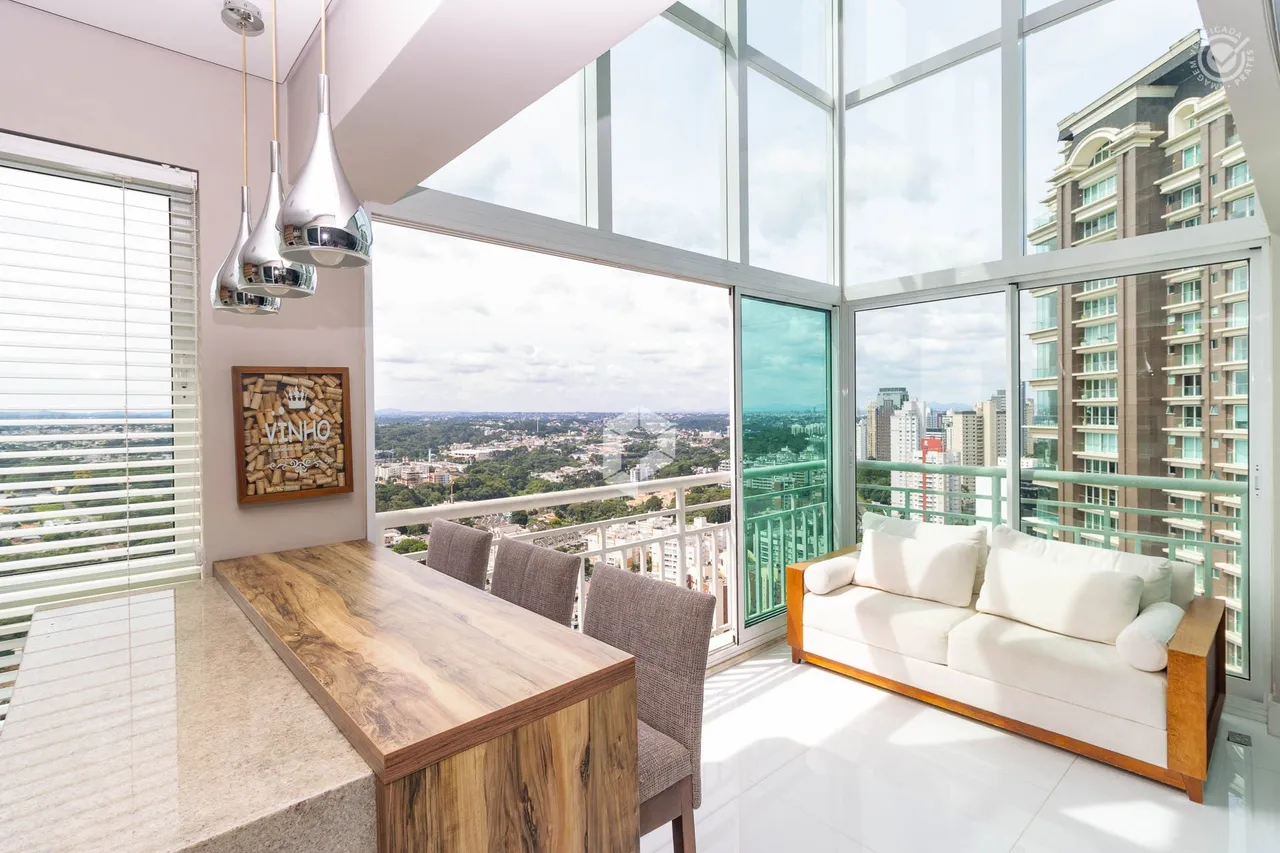 Furnished apartment with 3 en-suite bedrooms and 295 m² — photo 2