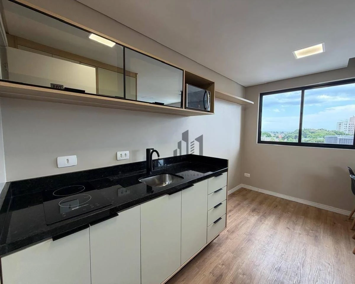 23 m² apartment with a washing machine and a home office