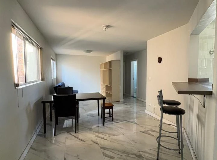 Apartamento com 1 dormitório, 2 banheiros e 57 m² — photo 4