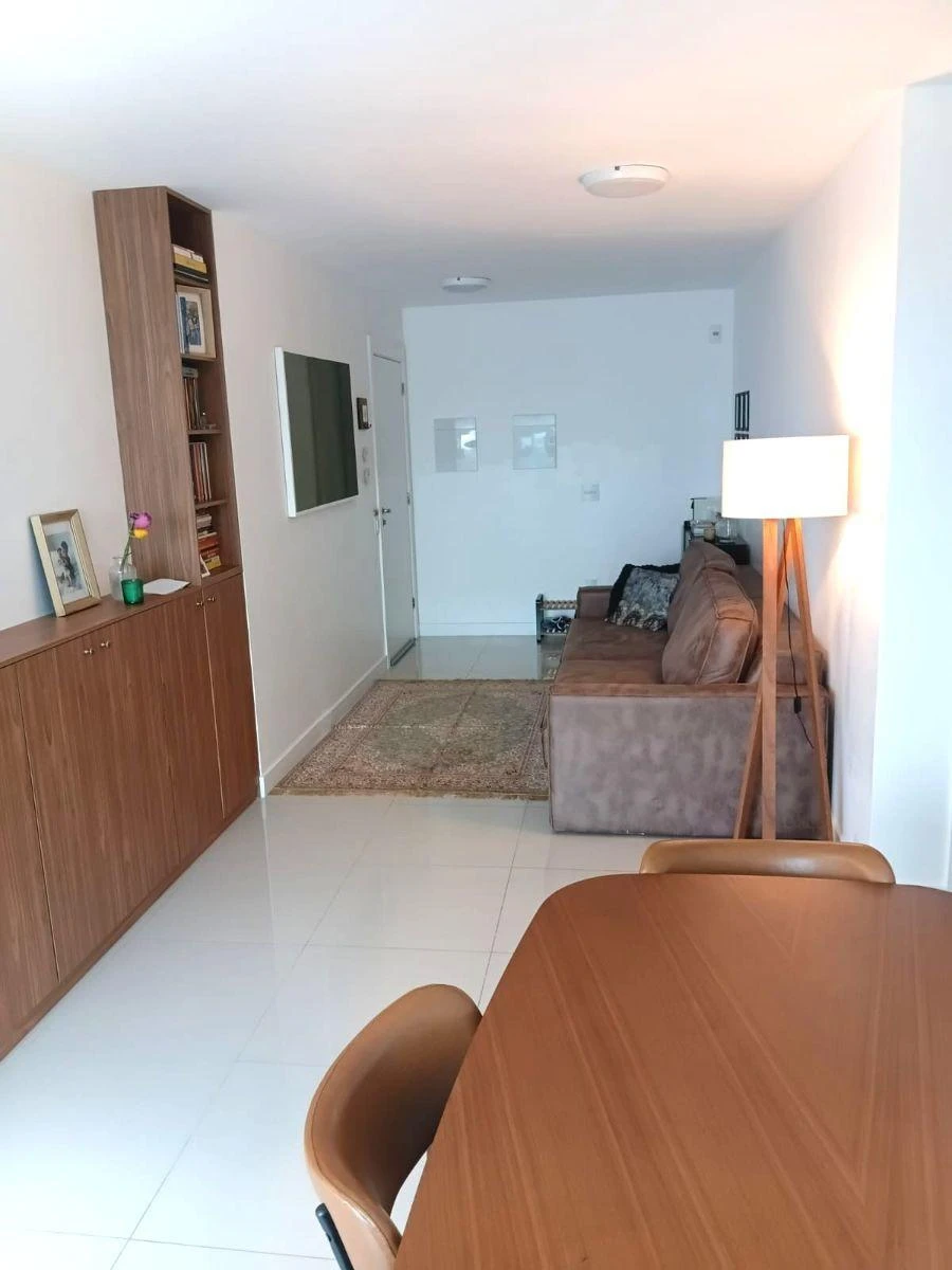 Furnished 79 m² apartment with 2 bedrooms and parking — photo 8