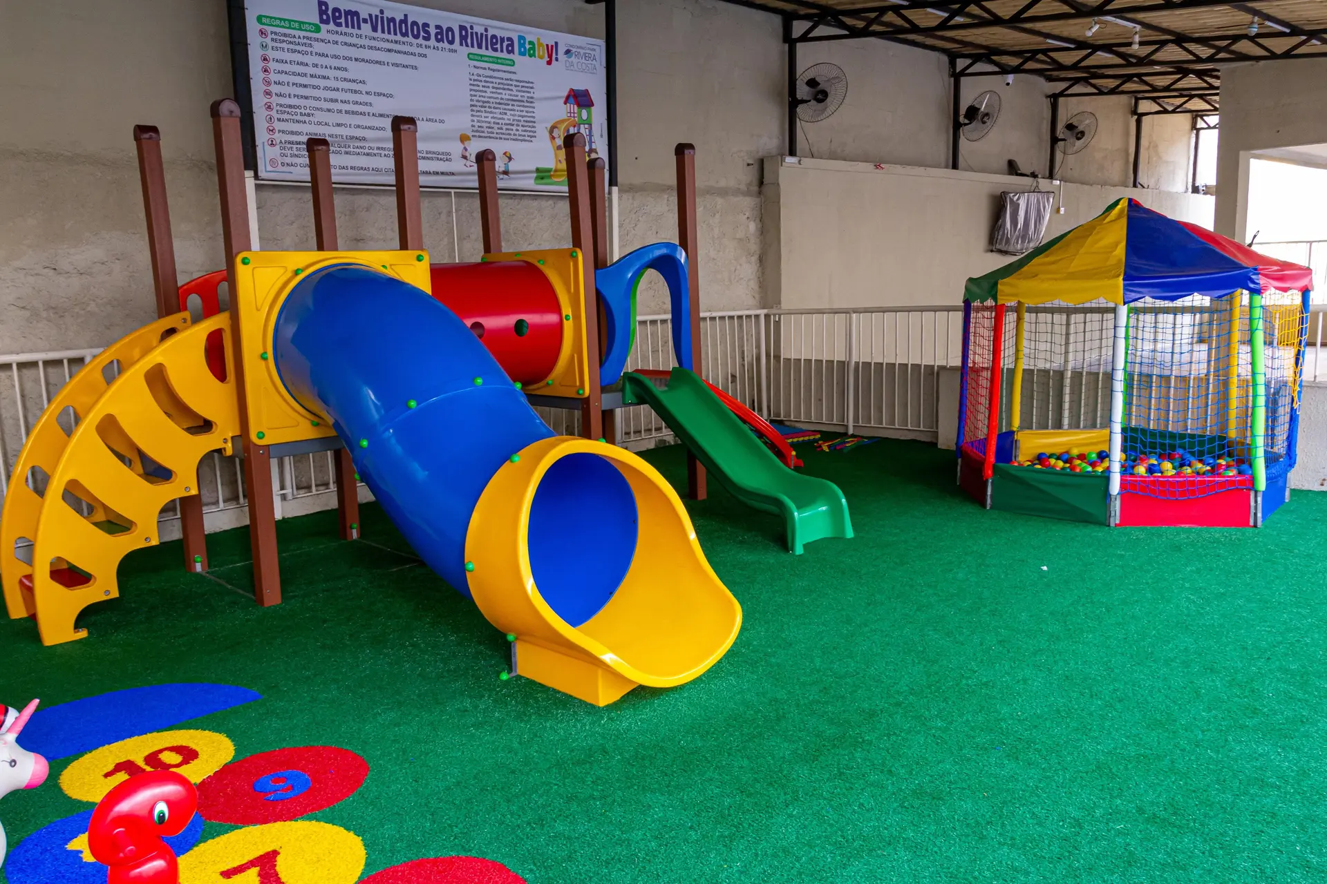 Apartamento en alquiler con 2 dormitorios y terraza — photo 4