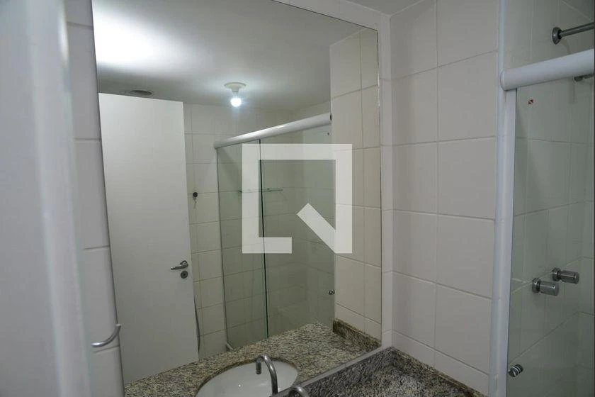 3-bedroom apartment in a building with a gym — photo 19