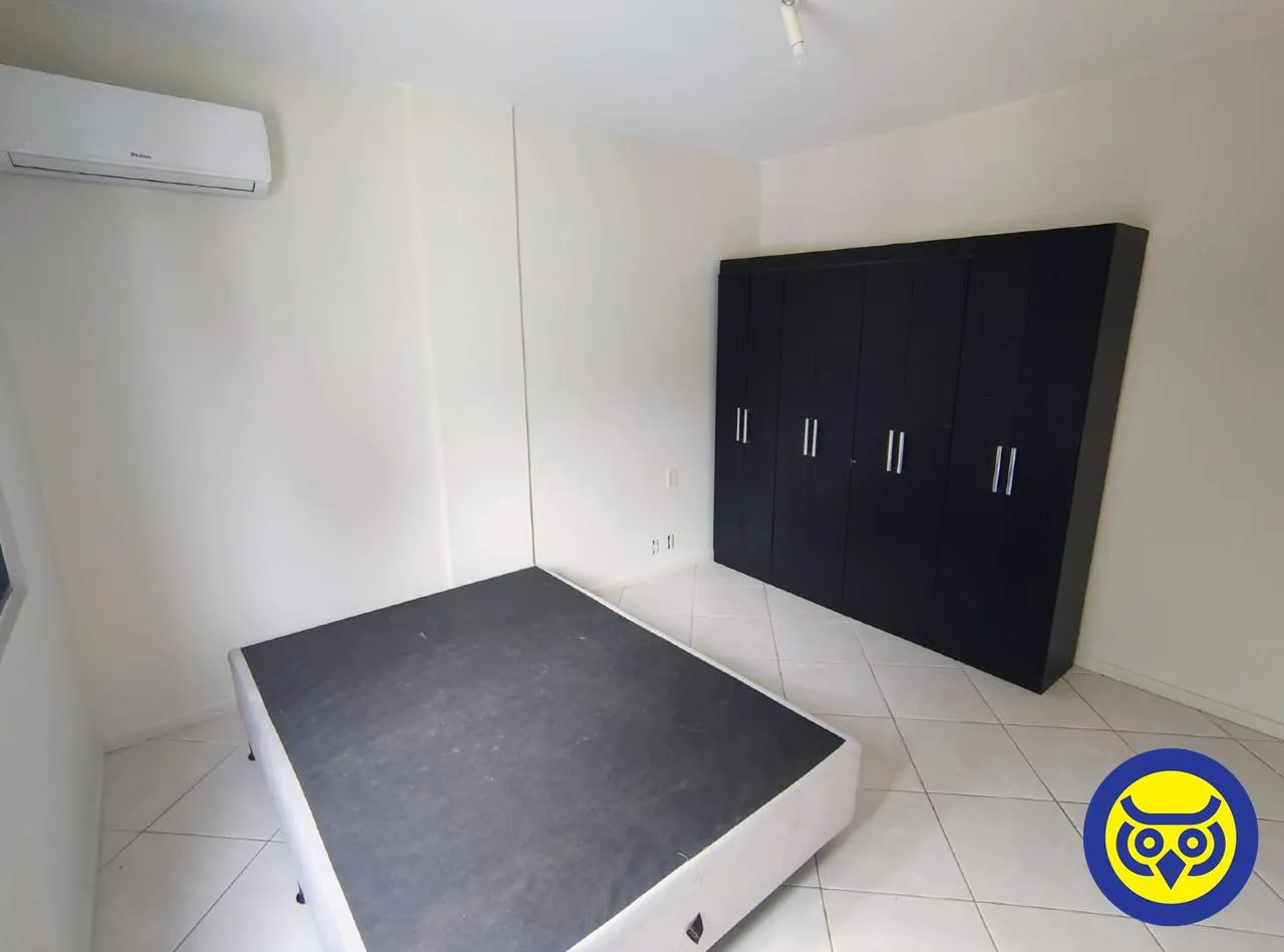 2-bedroom apartment with a mountain view in Florianópolis — photo 16