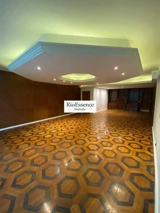 3-bedroom apartment with 1 en-suite bath, 198 m² on 4th floor — photo 24