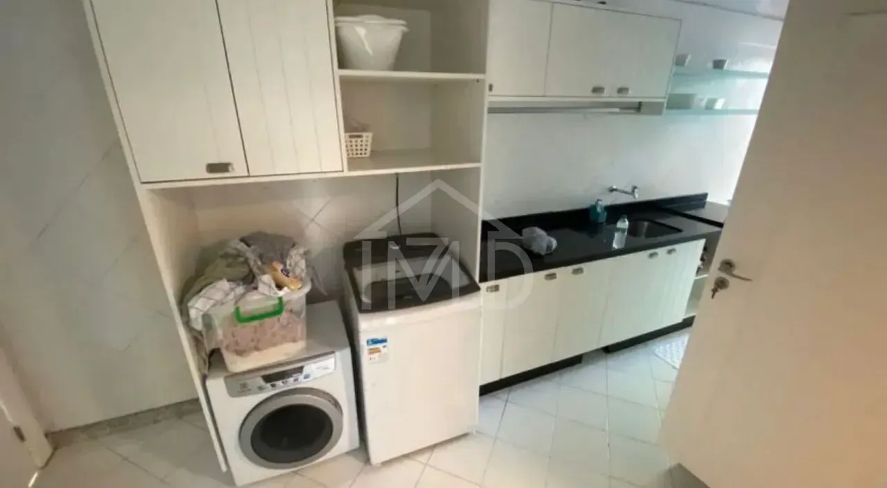 Мебльований будинок 500 м² з 4 спальнями-сюїтами — photo 23