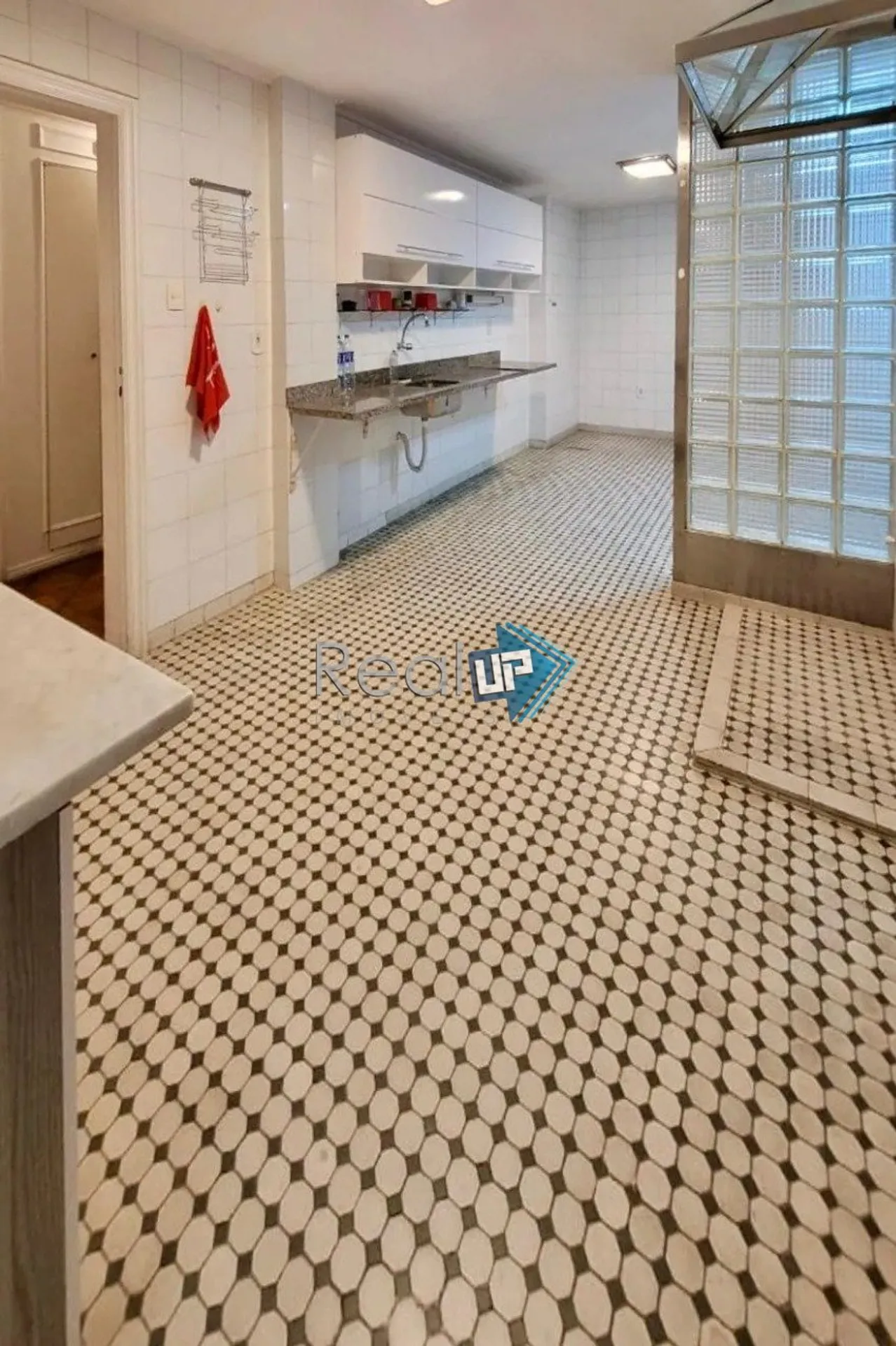 Apartamento para locação com 5 dormitórios e janelas do chão ao teto — photo 45