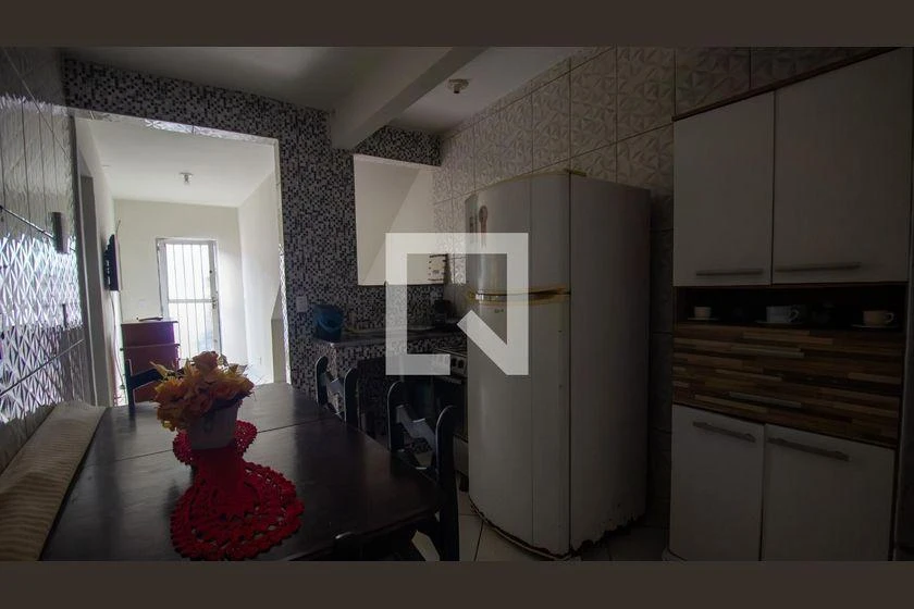 Furnished 1-bedroom apartment with 2 bathrooms — photo 19
