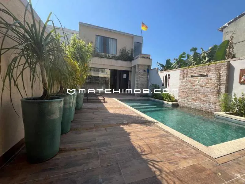 House with 4 bedrooms and open-plan gas kitchen — photo 10