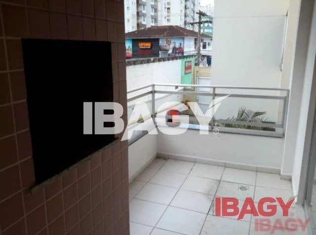 Квартира 70 м² с 2 спальнями и 1 ванной при спальне — photo 3