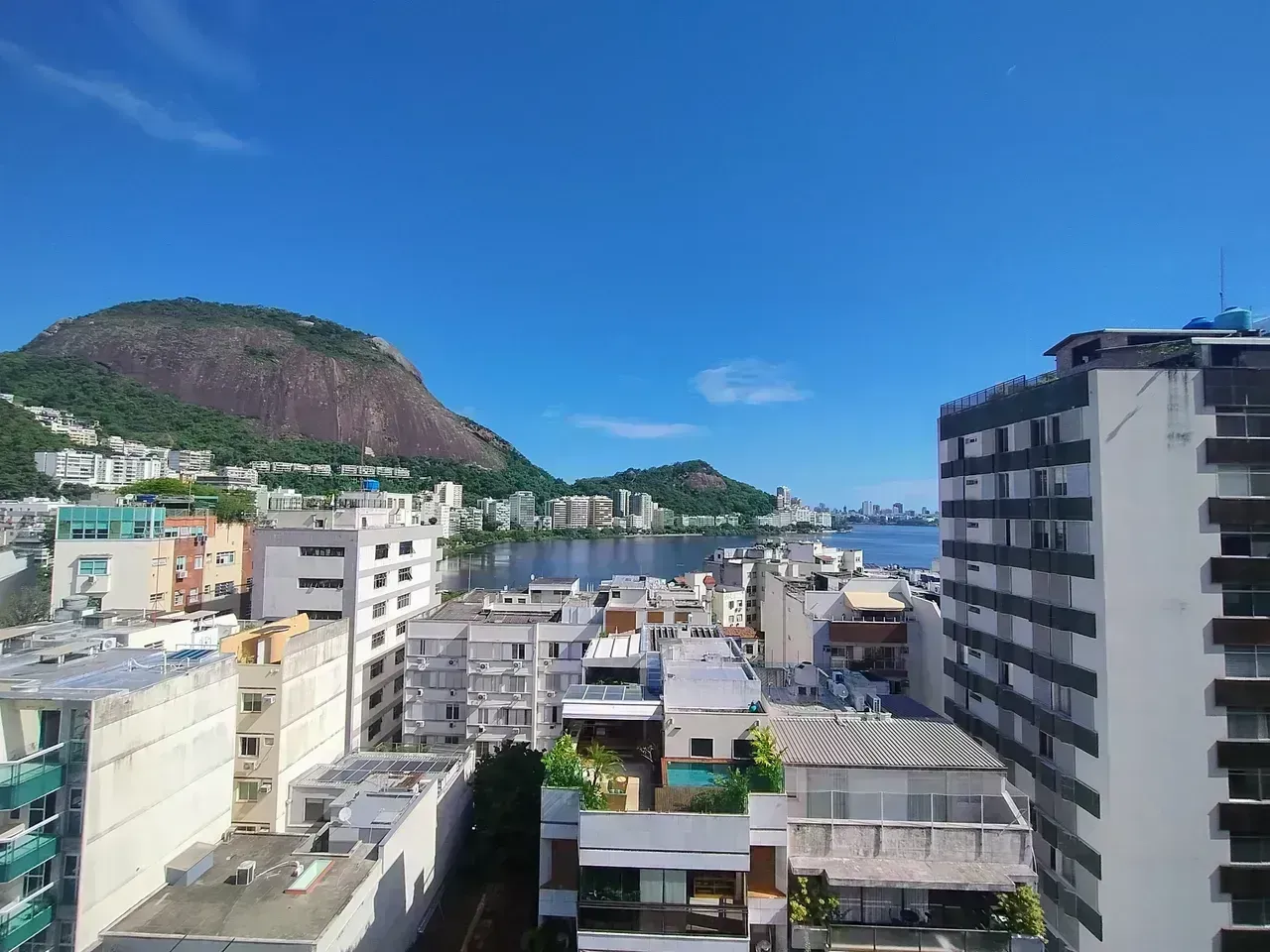 Apartamento de 180 m² com 4 quartos e varanda — photo 8