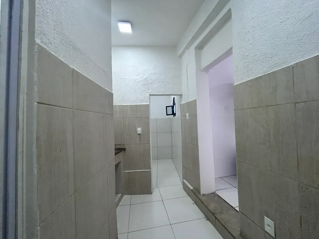 House with 1 bedroom and 1 bathroom plus laundry area — photo 10