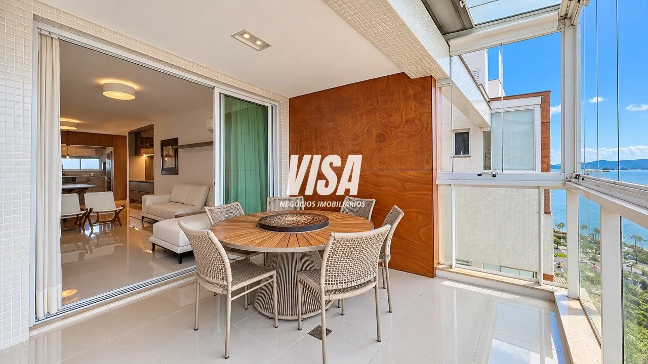Apartment on the 17th floor with floor-to-ceiling windows — photo 10