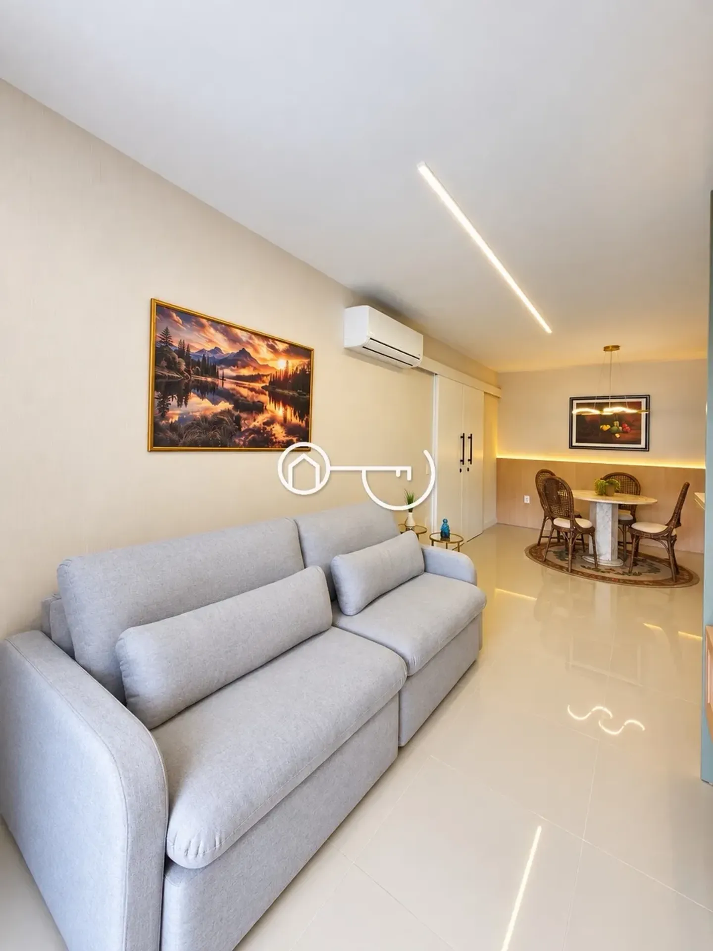 Furnished apartment, 93 m², with a mountain view — photo 38