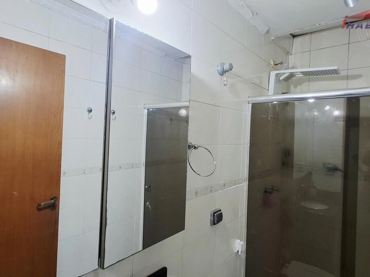 Casa de 3 dormitorios con 196 m² y balcón con parrilla