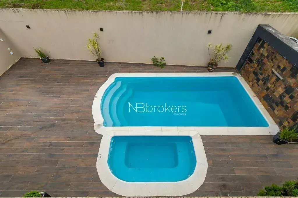 Furnished house with 4 bedrooms and a private garden — photo 44