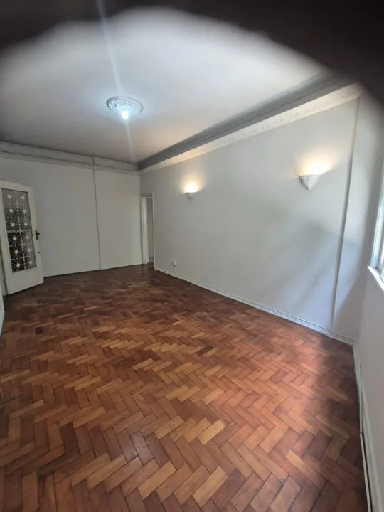 100 m² apartment with 3 bedrooms and 2 bathrooms — photo 12
