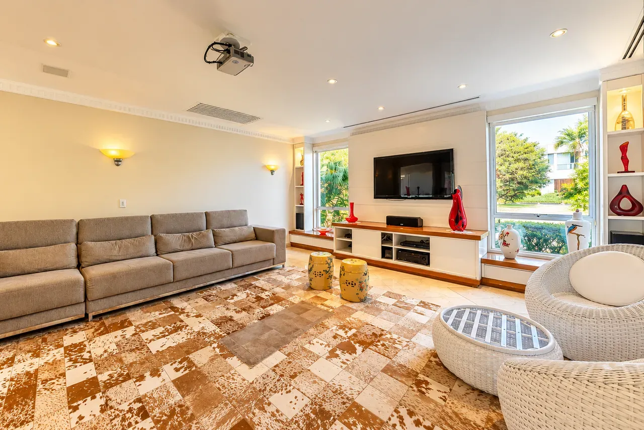 5 quartos e lava-louças: casa de 922 m² — photo 16