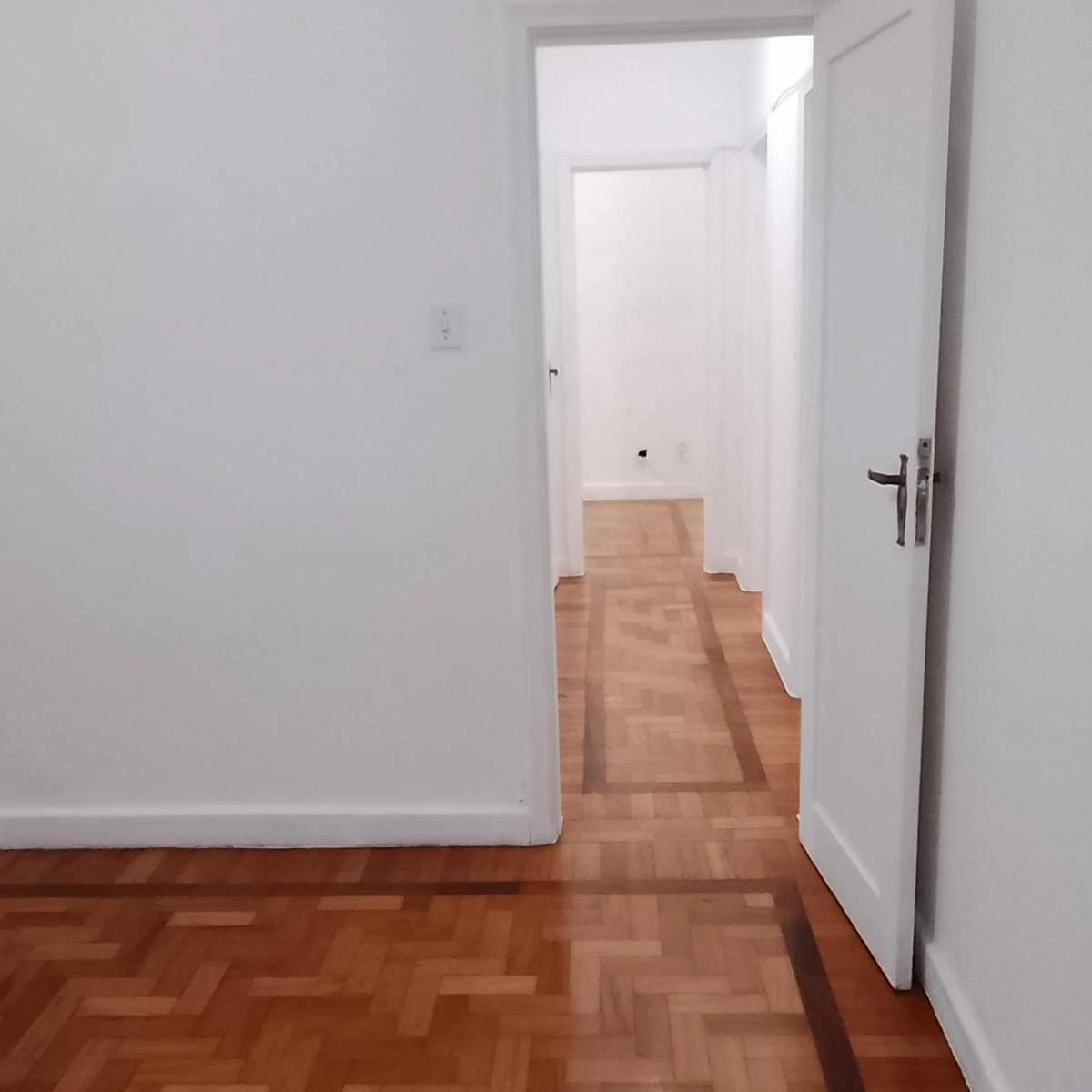 Apartamento, 133 m², com piso de madeira ou laminado — photo 8