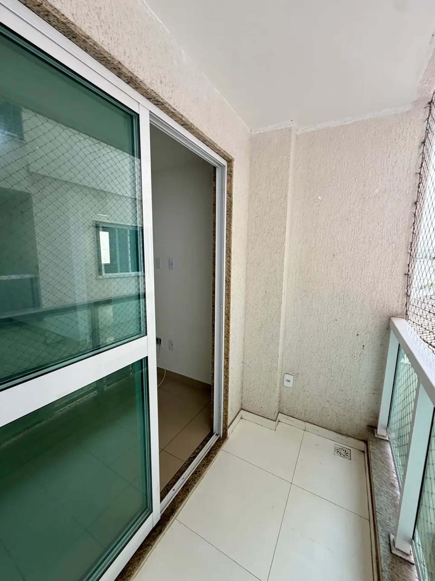 Apartment with 2 bedrooms, balcony and no parking — photo 24