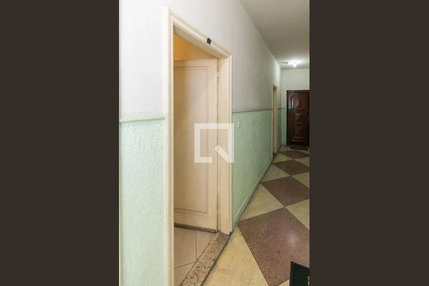 Rental apartment with 2 bedrooms and no parking spot — photo 47