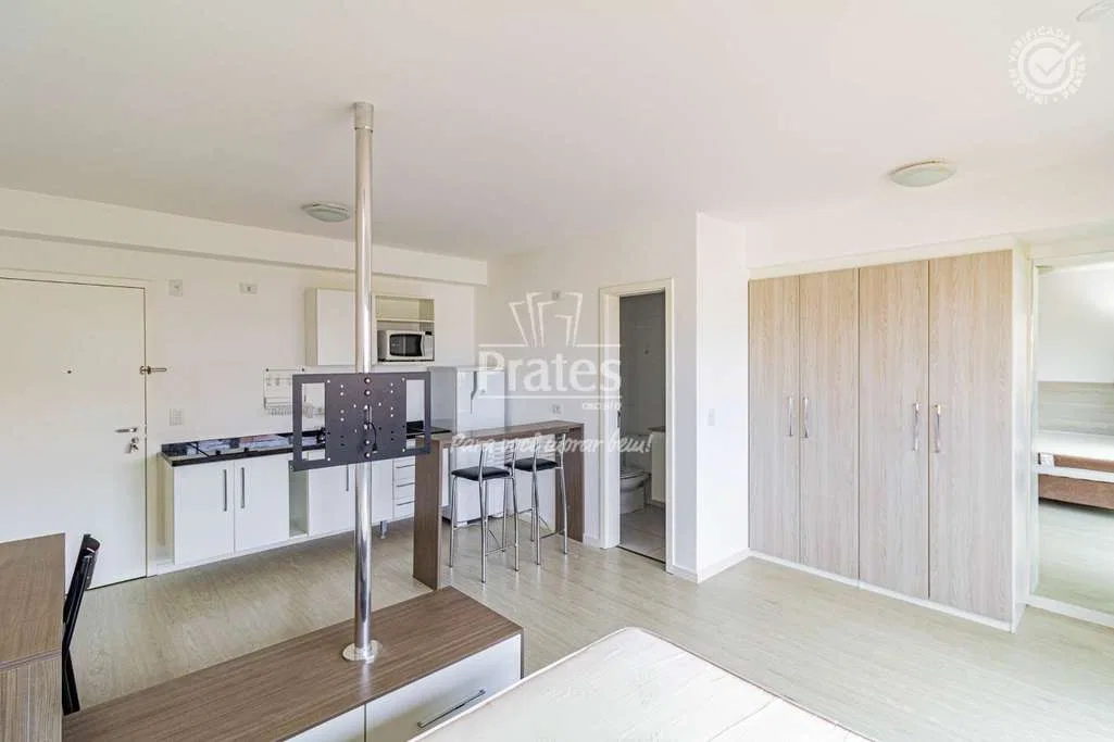 Furnished 48 m² apartment with 1 bedroom and a balcony — photo 18