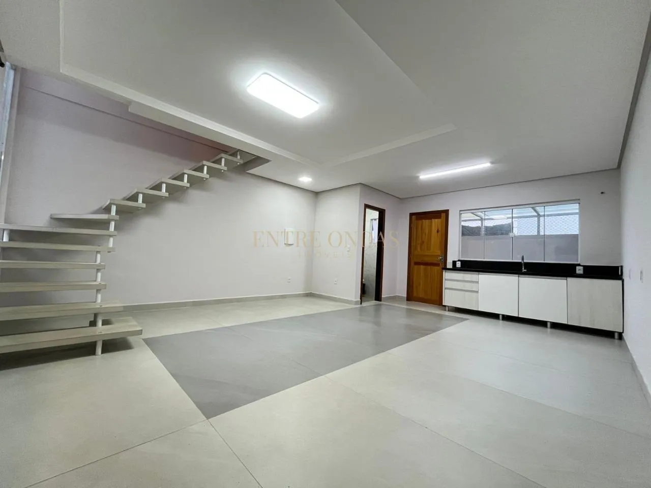 2-bedroom house with a garden in Florianópolis — photo 9