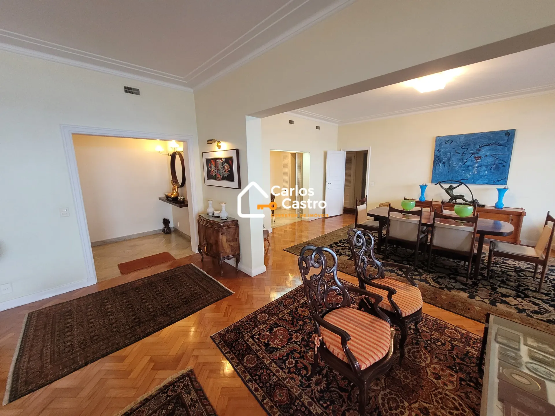 Apartment on the 9th floor with a bathtub — photo 37