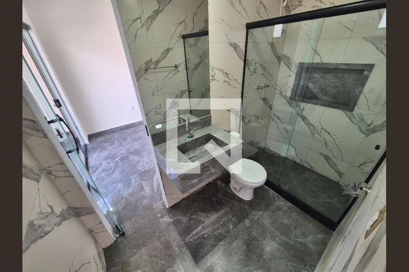 House, 400 m², with a washing machine — photo 38