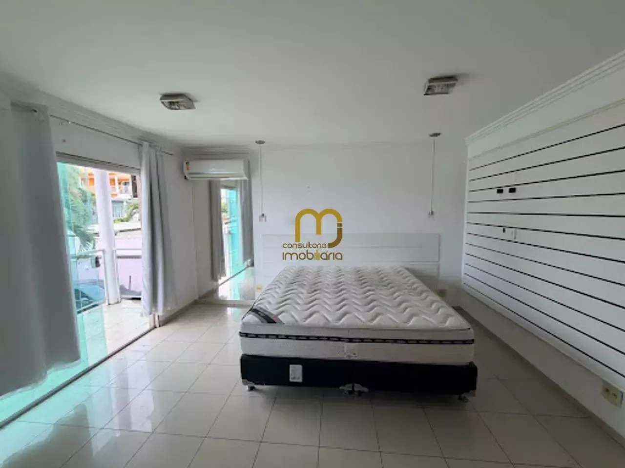 Casa con cocina cerrada, 3 dormitorios y 2 plazas — photo 11